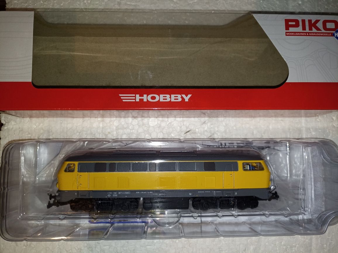 Locomotiva digitala piko BR 218 trenulet electric scara HO