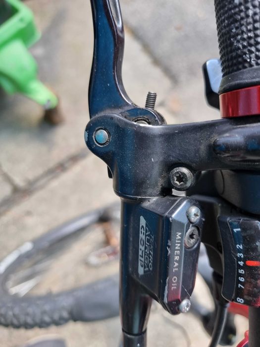 Vând bicicletă Montain Bike 26