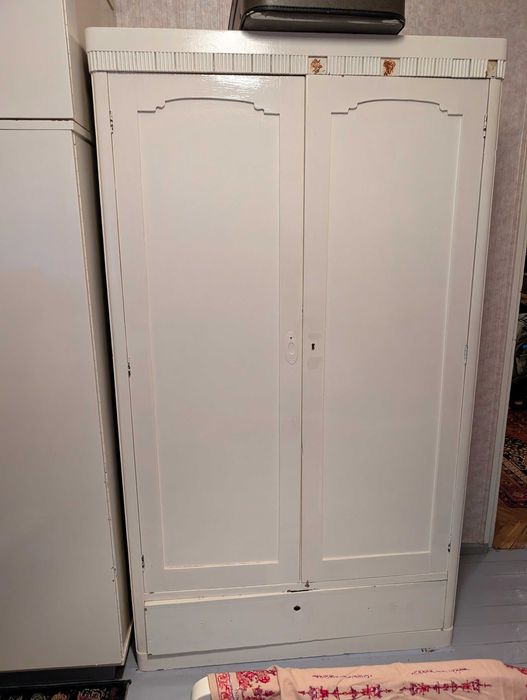 Мебели за реставрация