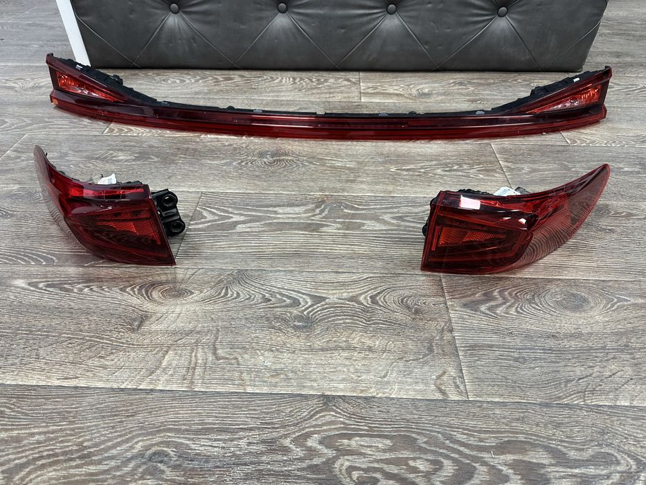 Seat leon FR led стоп стопове комплект