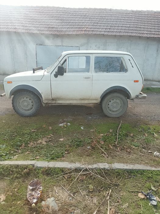 Лада нива/lada niva 1.6