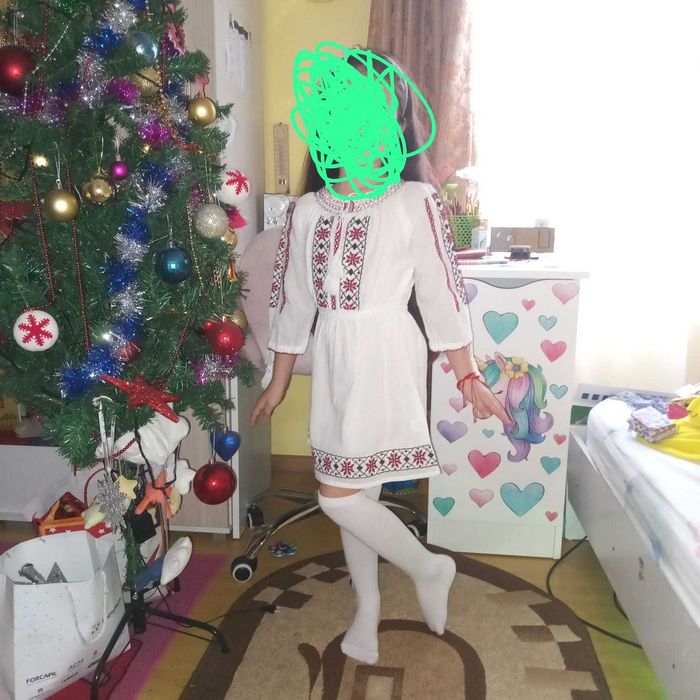 Rochie traditionala 6 ani