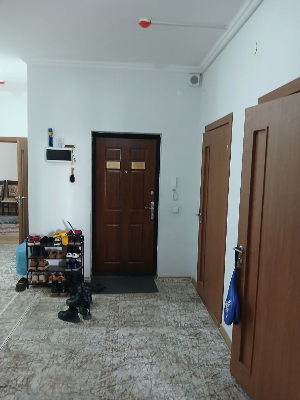 Мирзо улгбек туманида Уй сотилади