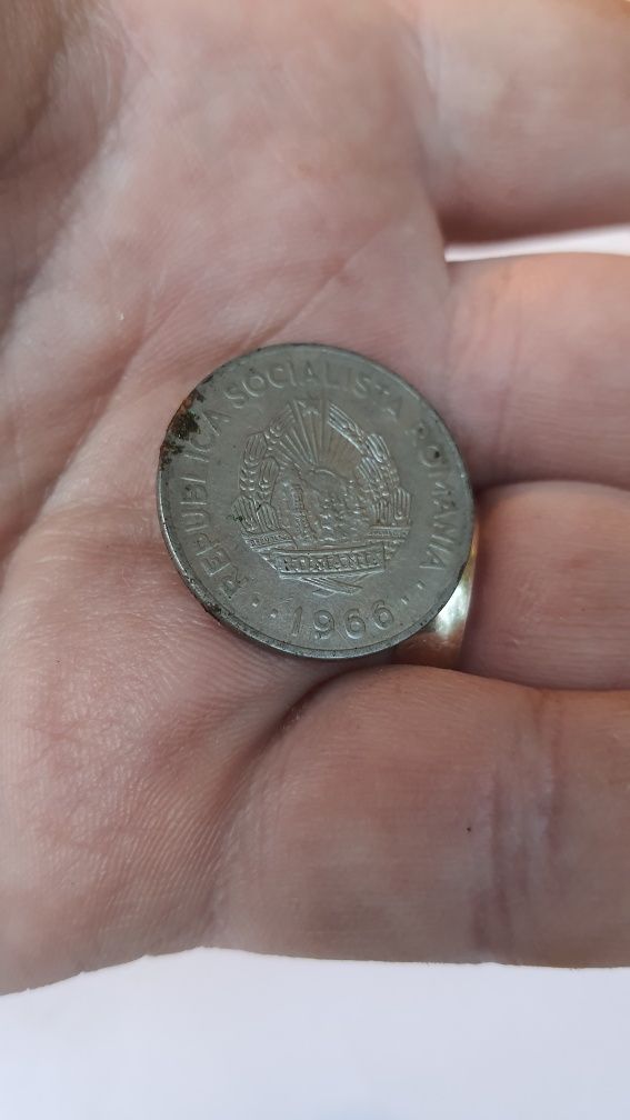 Vand moneda 1 leu din 1966