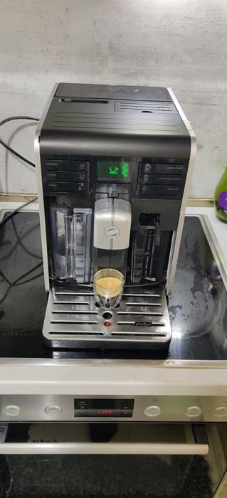 Кафе автомат Saeco