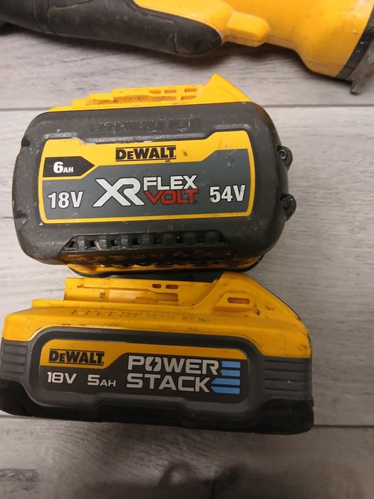 Dewalt scule      .