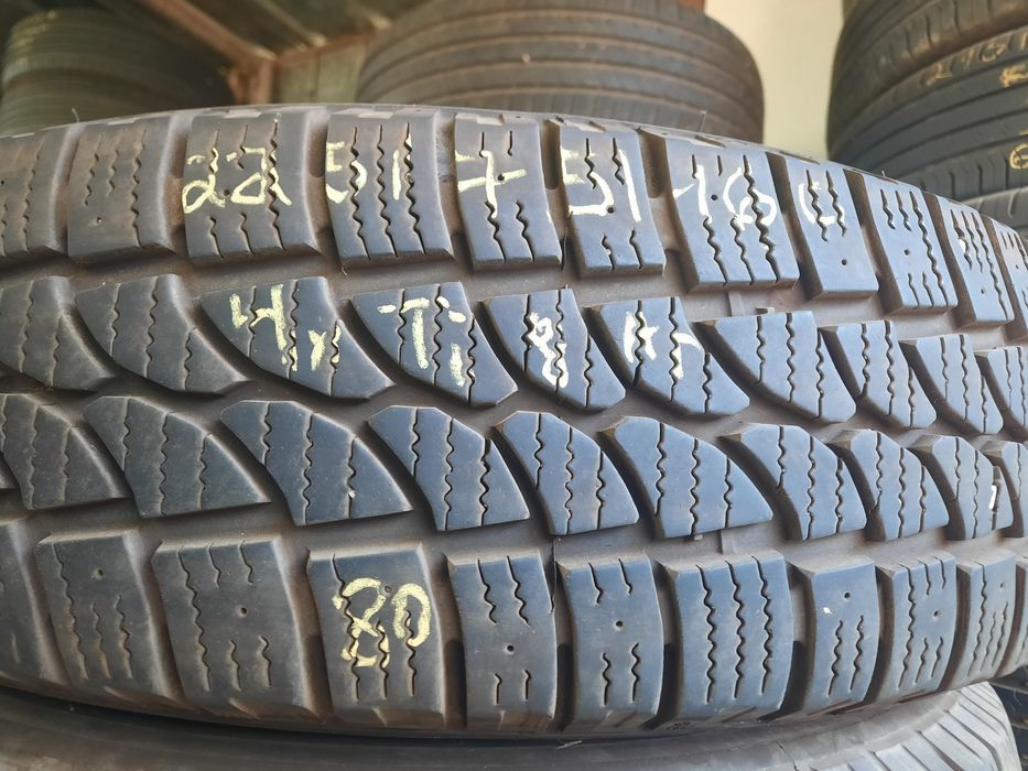 225/75/16С дот-4523,4бр.Бусови Зимни Гуми