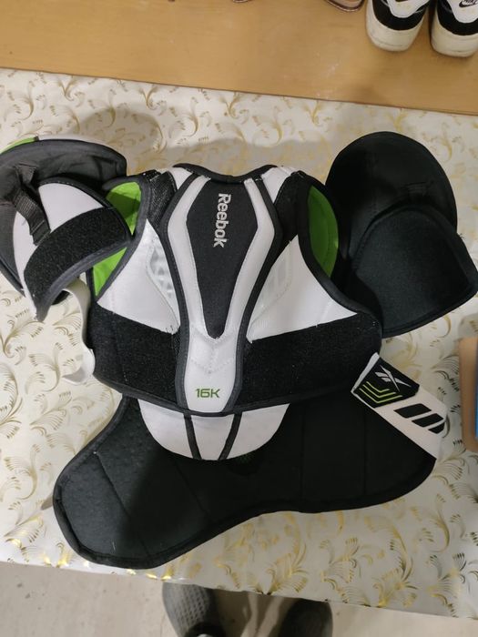 Хоккейная форма.