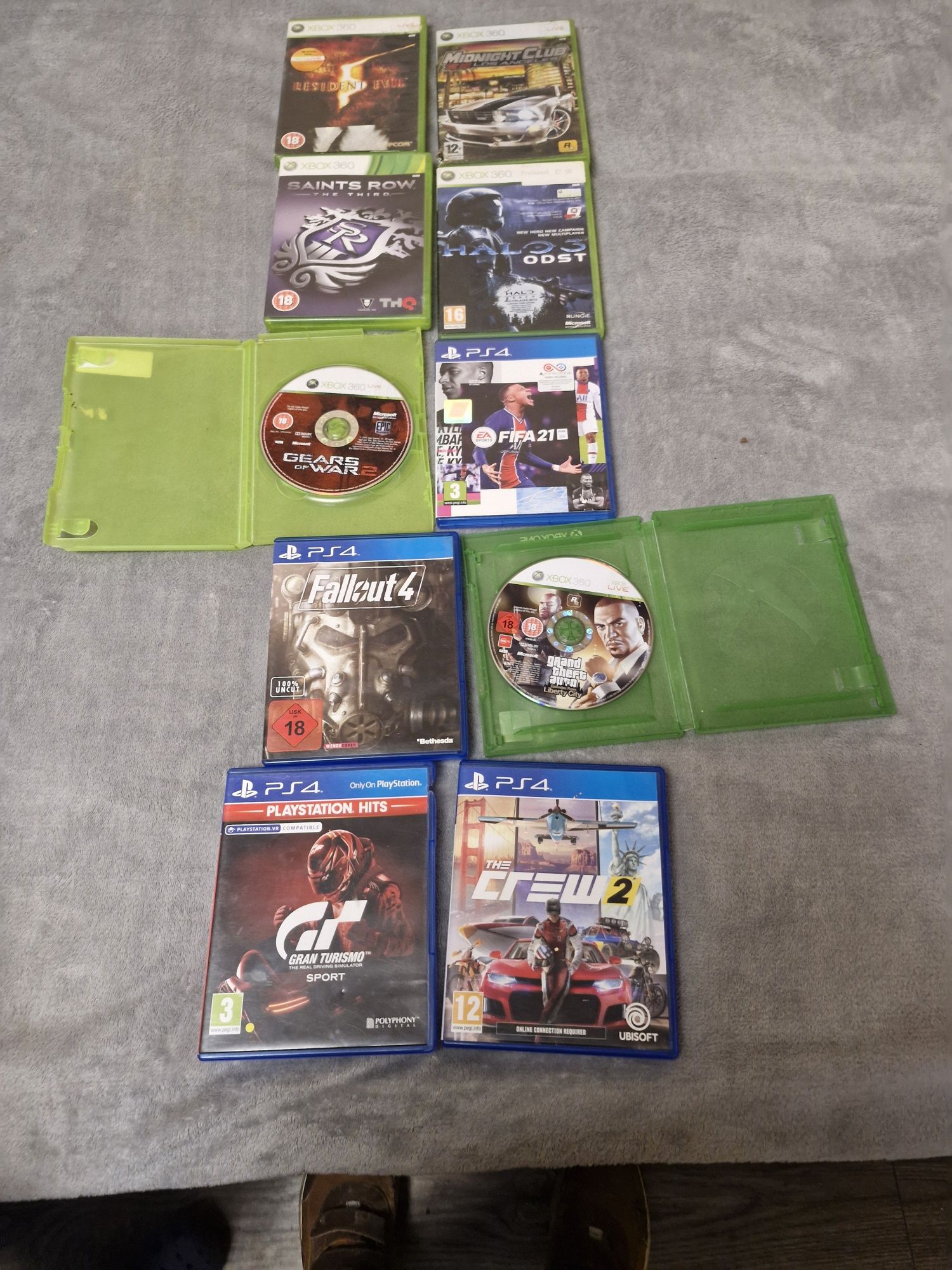 Vând site-uri jocuri ps 4 și xbox360