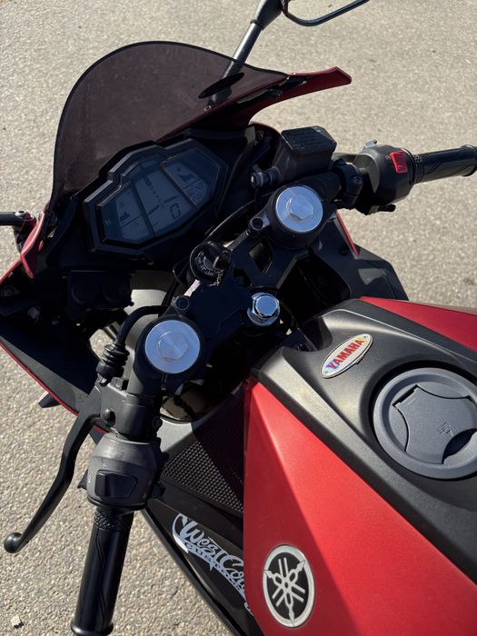 Vând Yamaha YZF R125