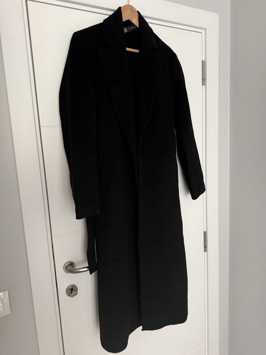 Палто с колан Zara