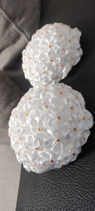 Продам нарядные резинки-банты для волос для девочки