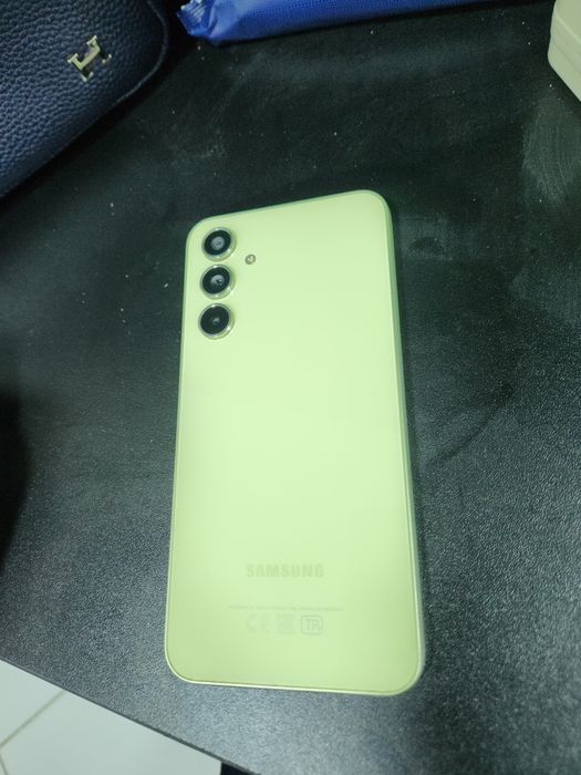 Samsung galaxy a54 256gb sotiladi