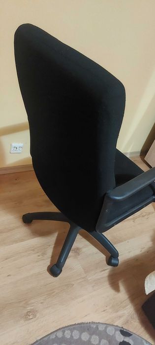 Scaun si fotoliu din piele