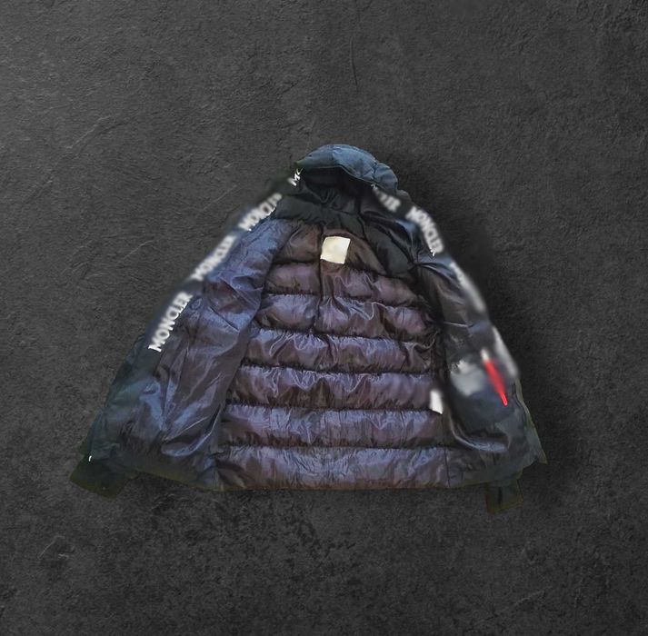 Geaca Moncler neagra
