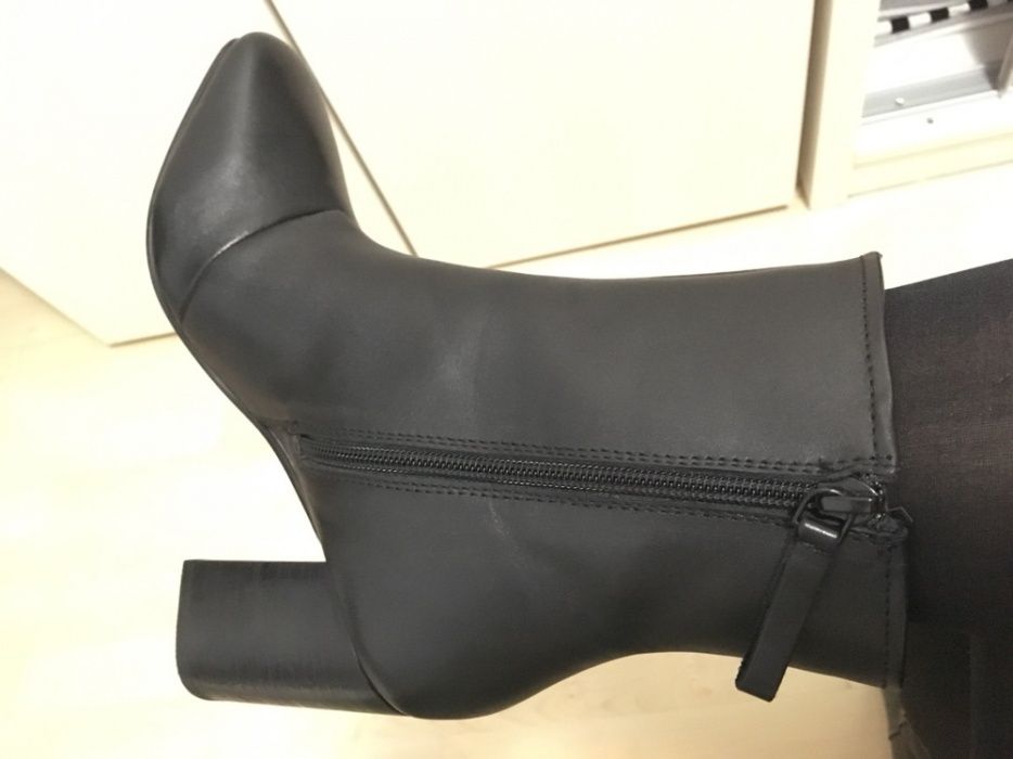 Vand ghete botine Esprit din piele naturala, negre, noi, marimea 38