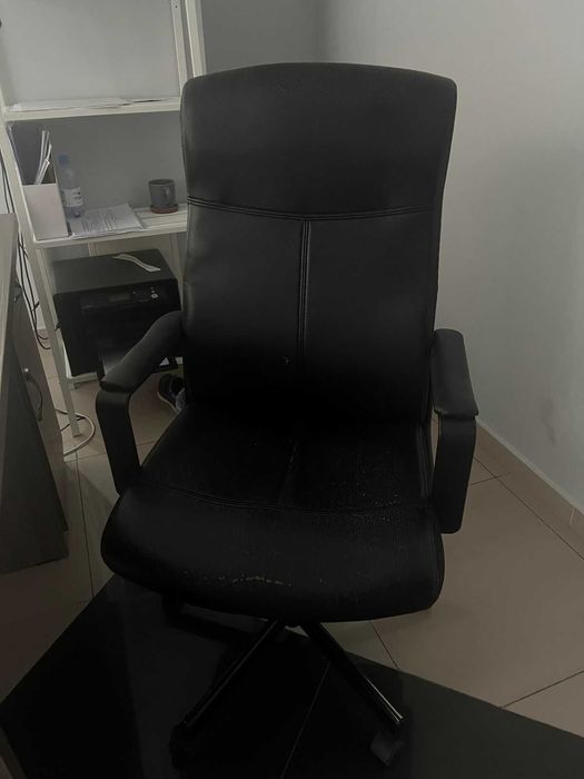 Офисное кресло, офисная мебель