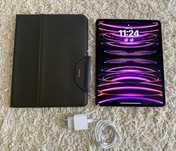 pad pro 12.9 cu procesor M2, wifi si 5G , 256 gb, bateria 100/100