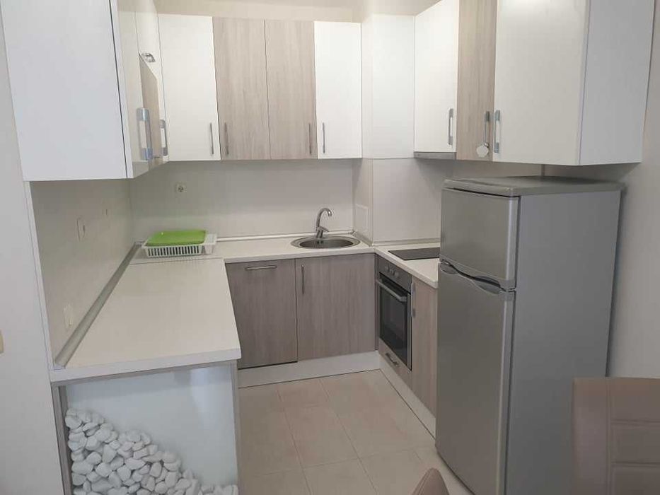 Дава се под наем Двустаен апартамент в Бургас, Меден рудник - зона А - 55 кв.м за 188.7 € - Снимка #3