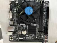 Материнка GIGABYTE GA-H110M-S2V