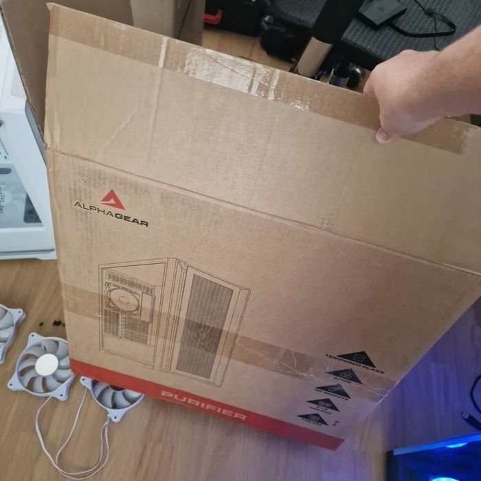 Carcasa ALPHAGEAR Purifier V2 mesh ARGB white
 » Componente calcu