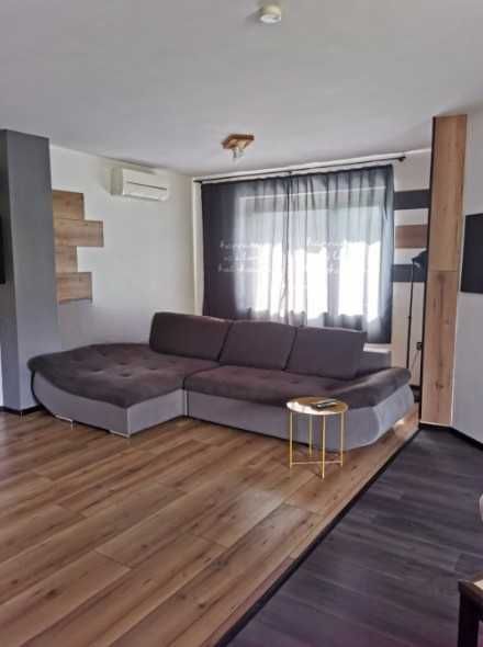 Продава се Тристаен апартамент в Варна, Възраждане 4 - 133 кв.м за 1627 €/кв.м - Снимка #1