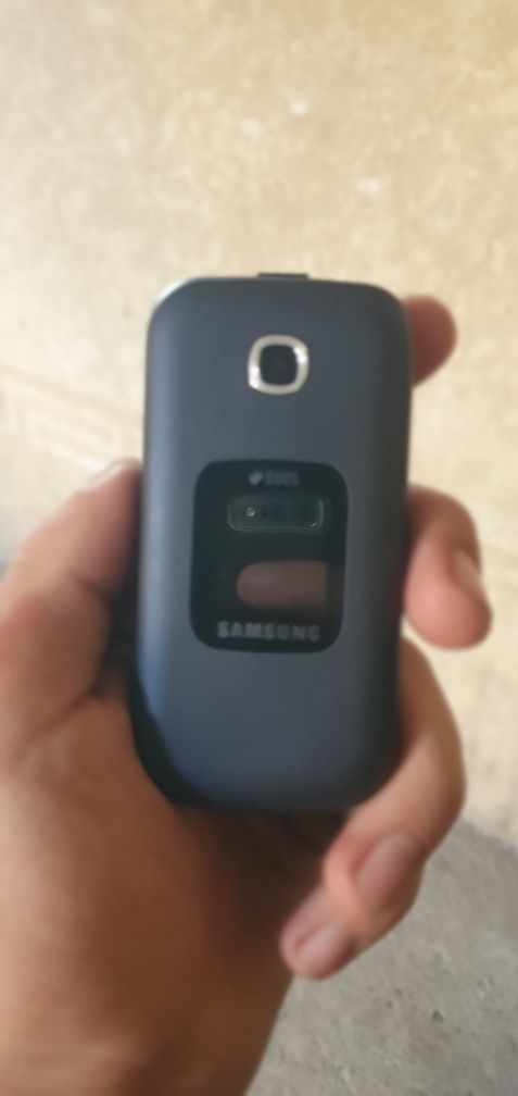 Perfektr ochilp yopiledigon samsung