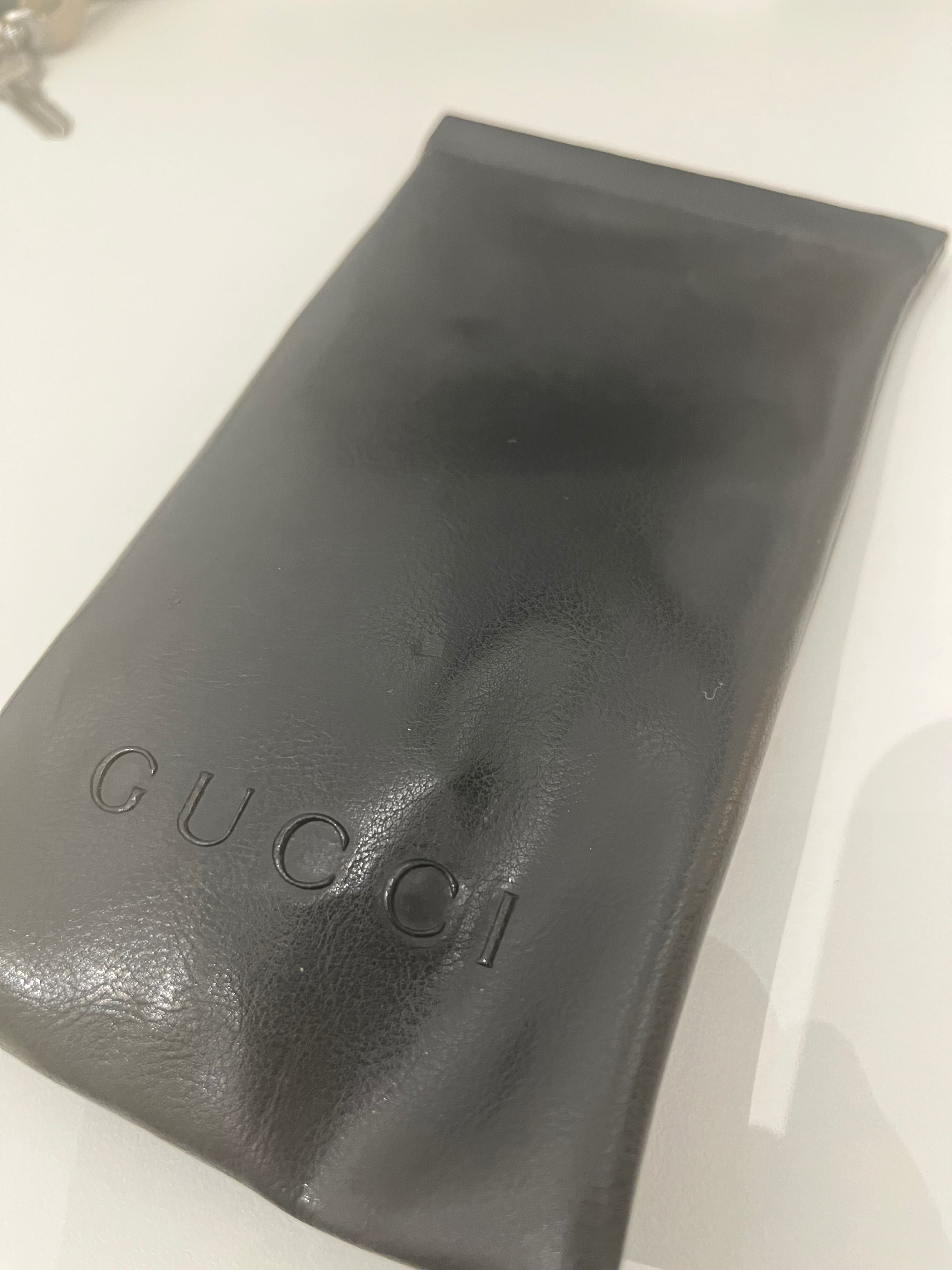 Toc pt ochelari Gucci