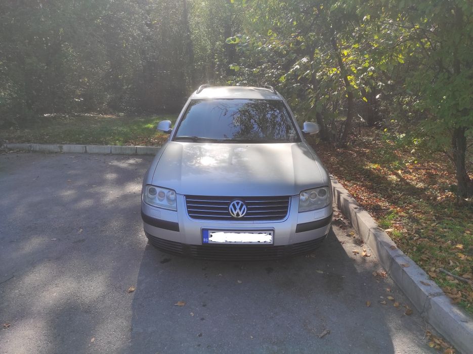 VW PASSAT B5.5 1.8T  150 к.с. летни и зимни гуми нов акумулатор