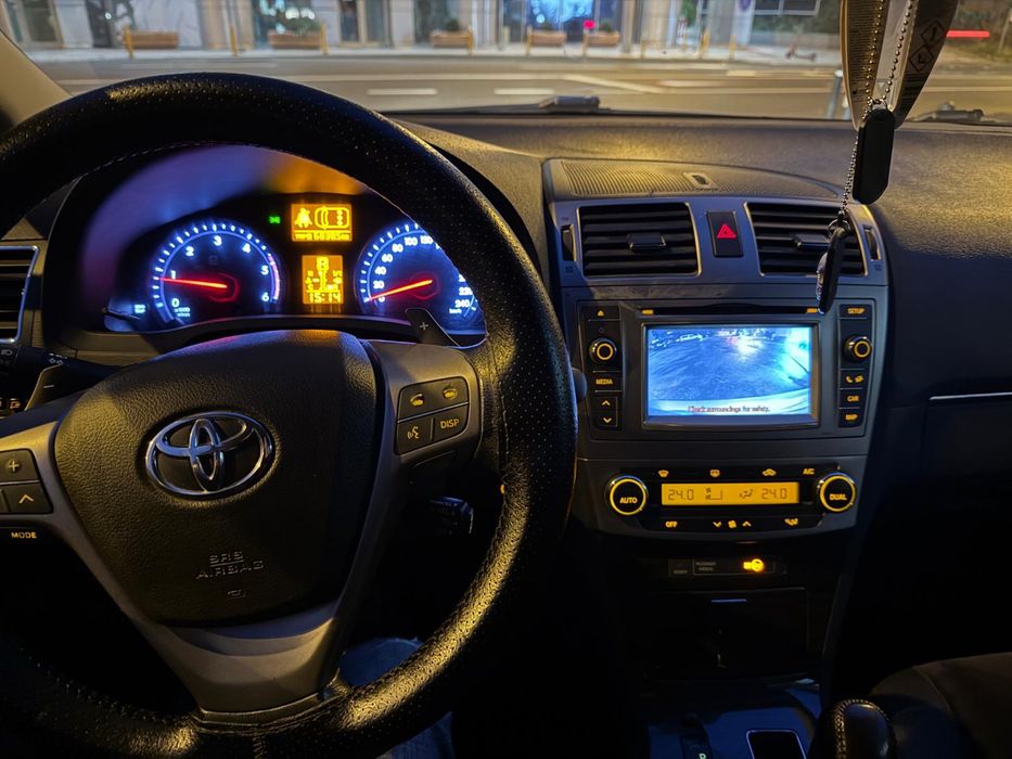 Toyota avensis 2013.06 2.2 d automat