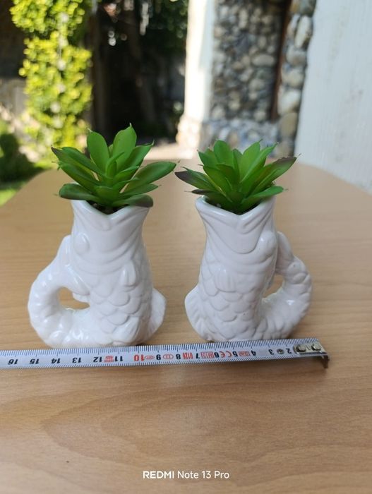 Малки порцеланови вазички