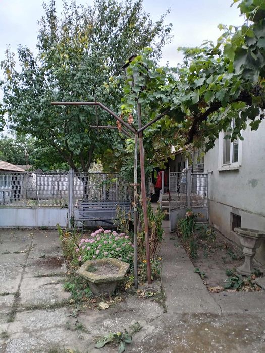 Vând casă cu anexe și teren 2500m/p Boureni, Dolj
