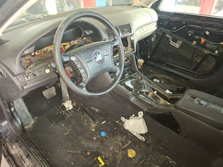 Bmw e39 на части