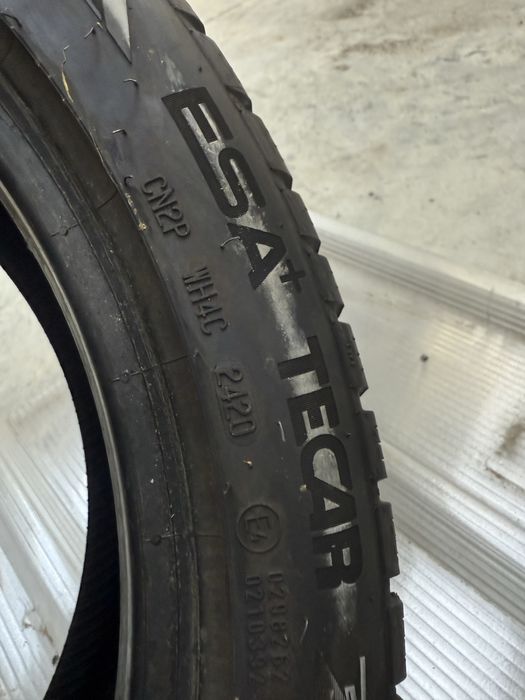 Anvelope de iarna 245/40 R18