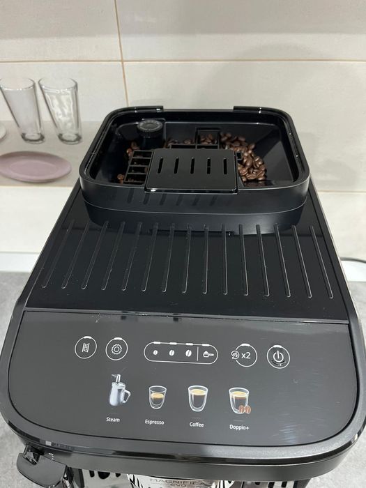 Espressor automat De'Longhi Magnifica Evo