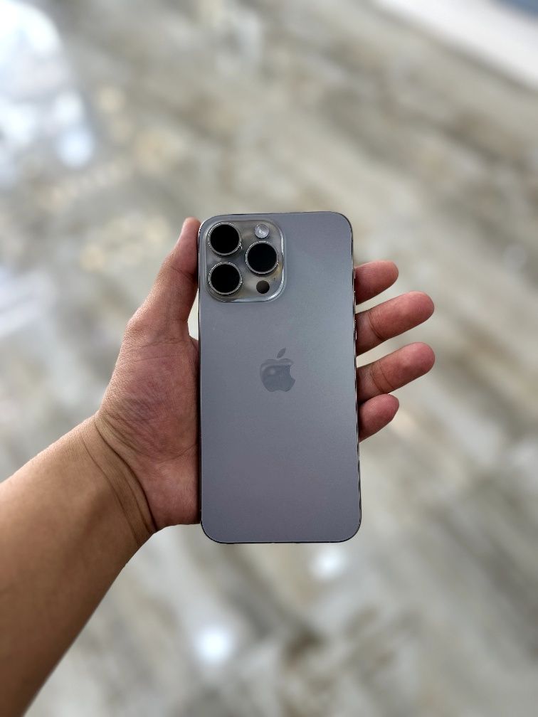 Iphone 15 pro max natural titanium 256 gb