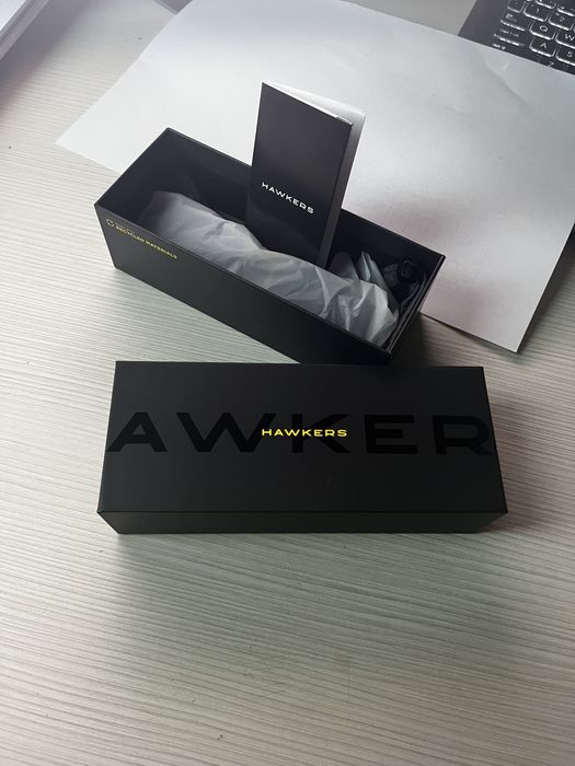 HAWKERS Sour silver blueberry