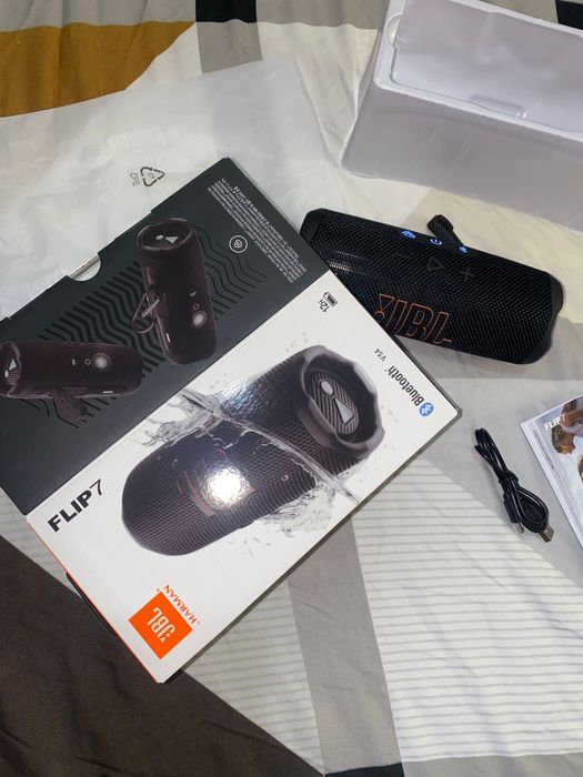 Boxa portabila JBL flip 7 noua nouta