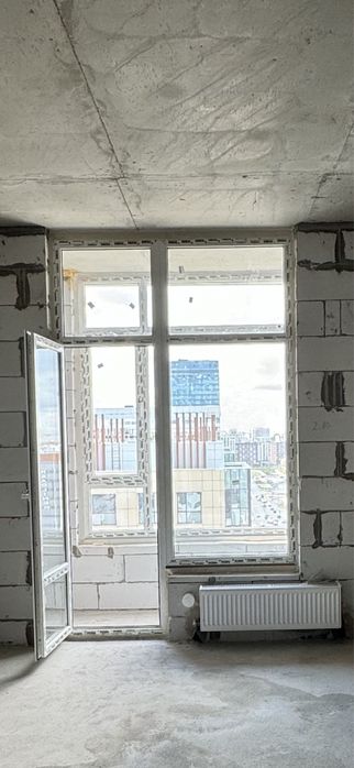 Витражные окна с дверью Рехау (REHAU) витраж 290*100, 242*78 (дверь)