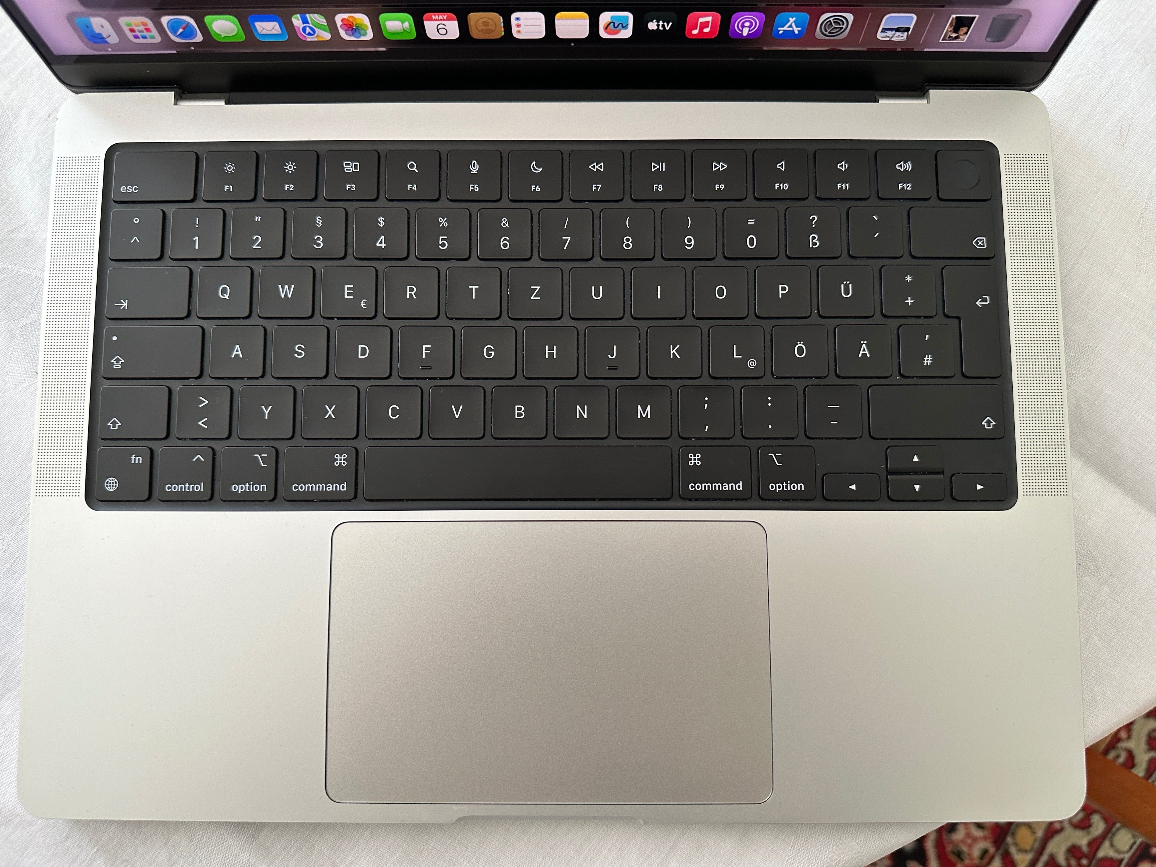 Apple MacBook M1 Pro 14“ 2021 | 10C CPU | 14C GPU | 16GB RAM | 512GB
