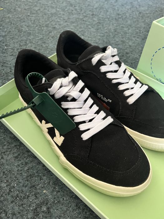 обувки Off White