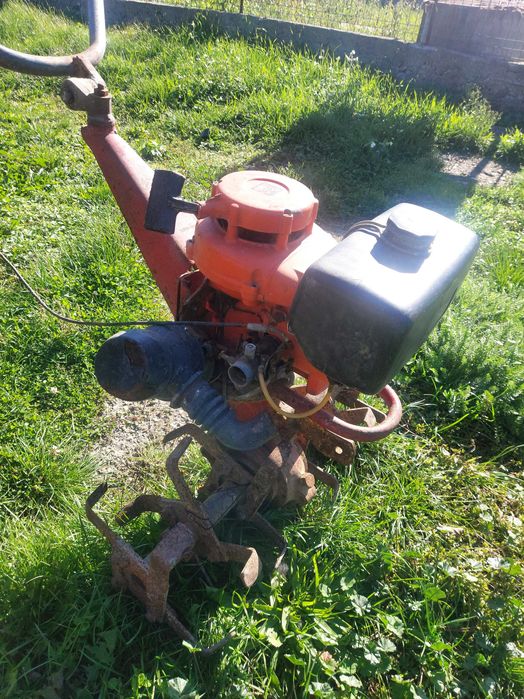 Vând motocultor MGM