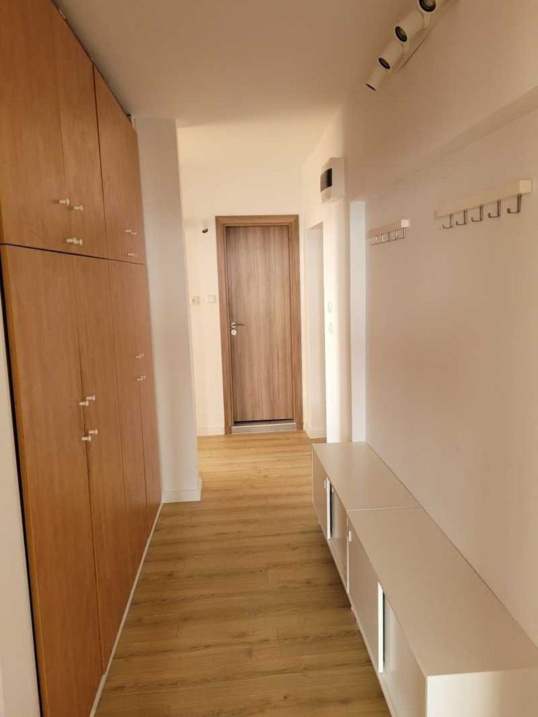 Дава се под наем Тристаен апартамент в София, Младост 3 - 114 кв.м за 850 € - Снимка #10