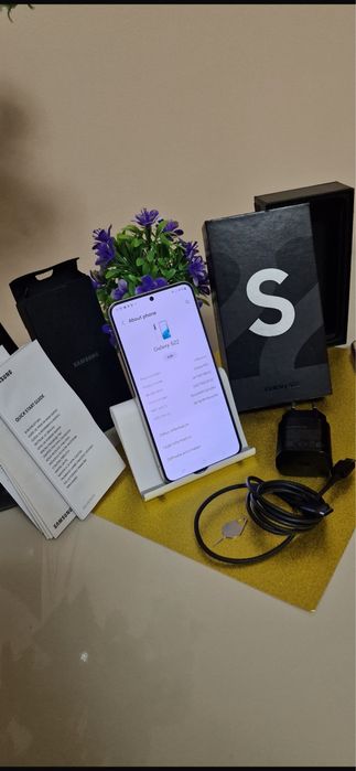 Telefon samsung galaxy S22