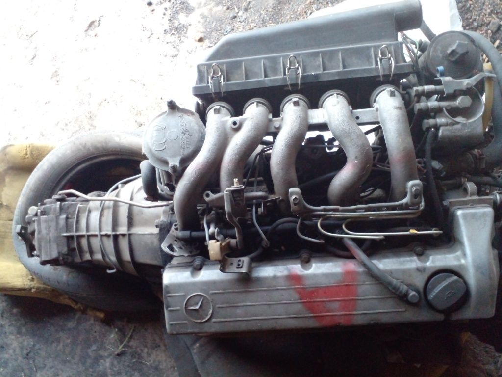 Контрактный двигатель из Европы  Мерседес 602 2.5дизель