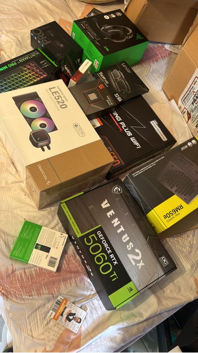 Vand pc gaming + monitor .