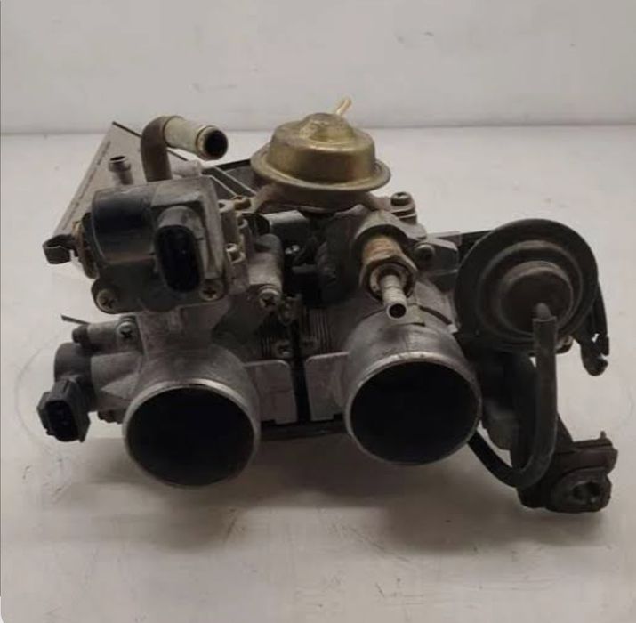 Дроссельная заслонка,фарсунки в зборе,катушки зажигания