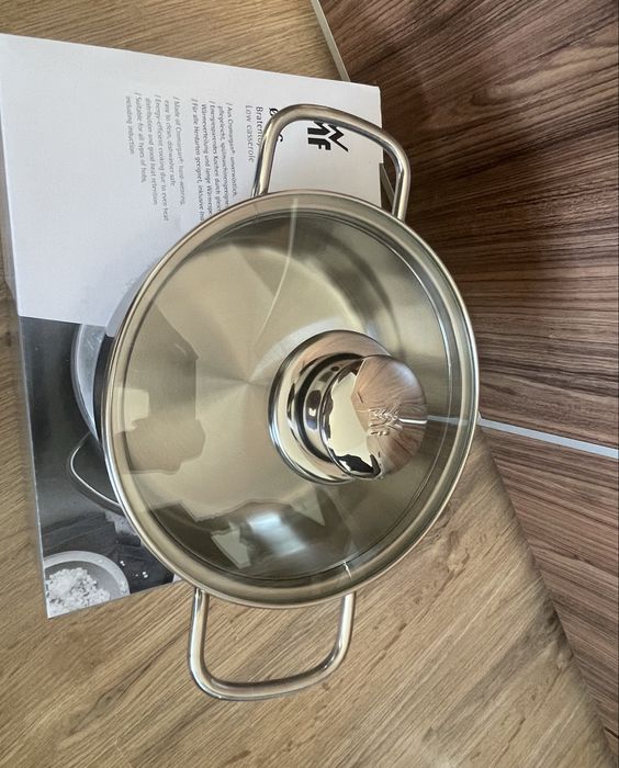 WMF Diadem Plus Тенджера  24см 6.5 литра с капак + 16см 1.5 литра