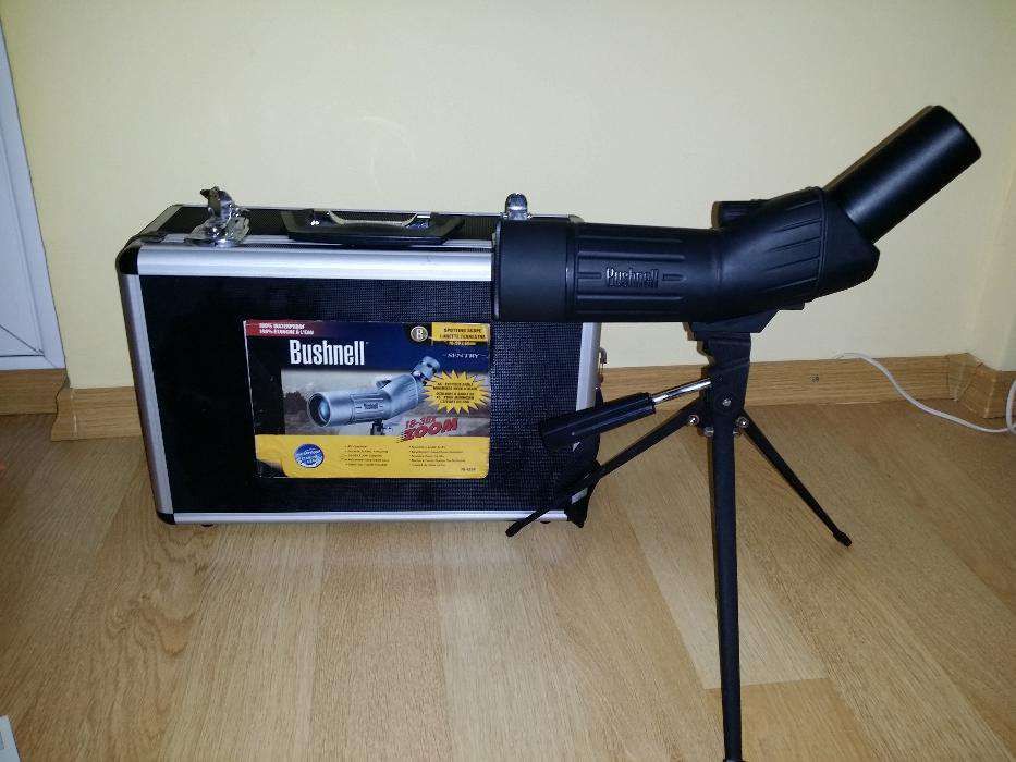 Vand /schimb cu Lunet terestra Bushnell Sentry cu zoom 18-36x50