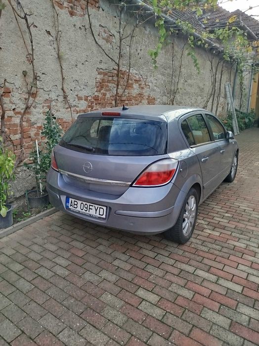 Opel astra H 1.6 benzina